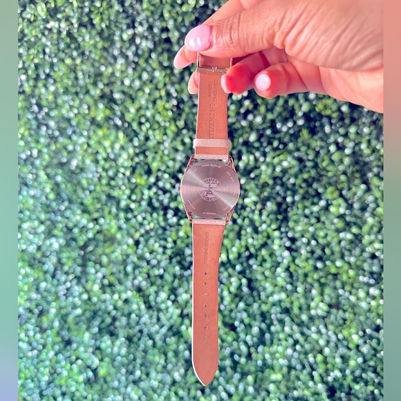 Citizen Watch w/ Taupe Leather Strap - Picture 5 of 5